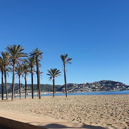 Residence De La Plage Roses - Immo Barneda Kültér fotó