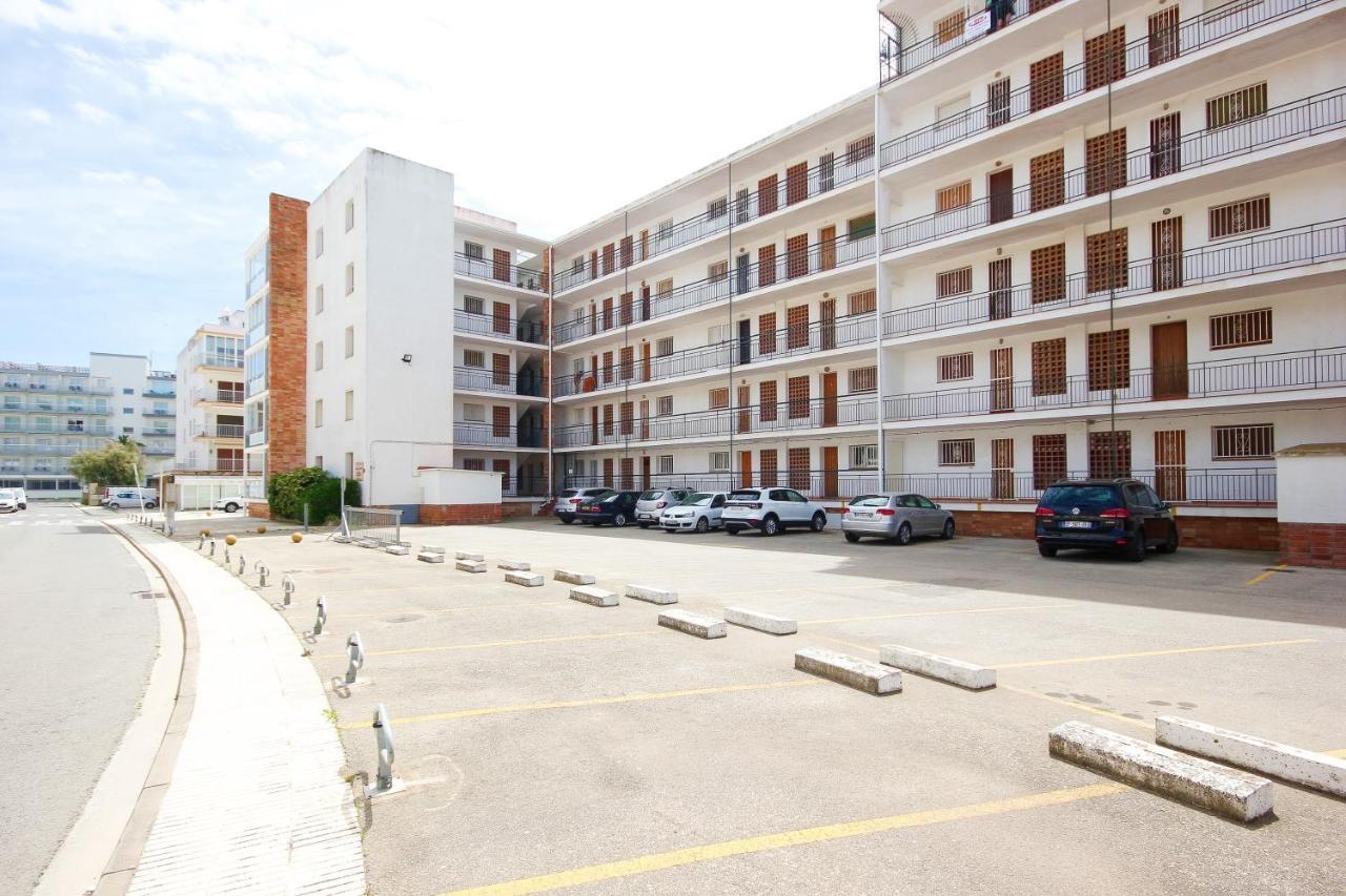 Residence De La Plage Roses - Immo Barneda Kültér fotó